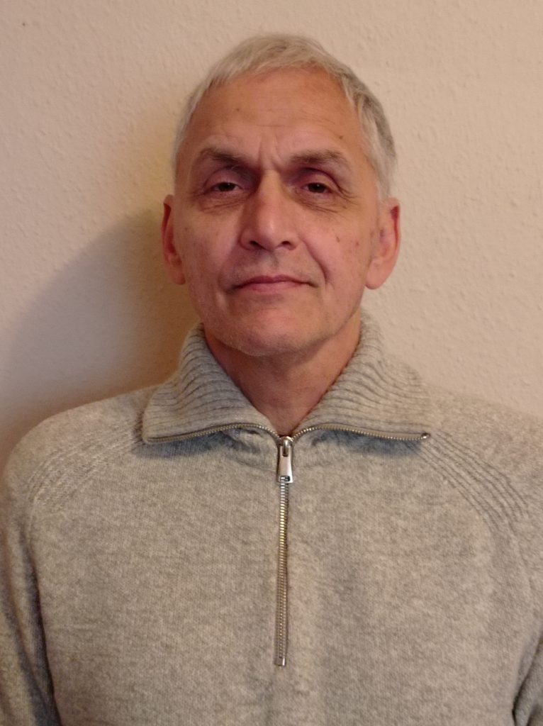Jakab Károly (a cég ügyvezetője)
